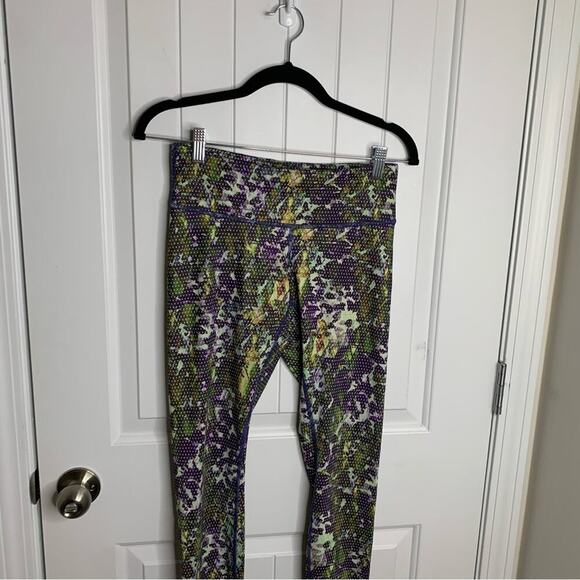Lululemon wunder under full on luxtreme floral leggings size‎ 6 high rise - Picture 3 of 10